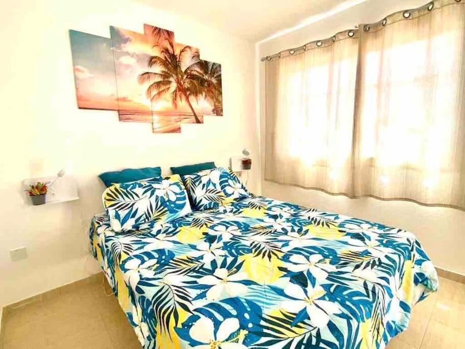 Confortable Y Centrico Los Cristianos  Kültér fotó